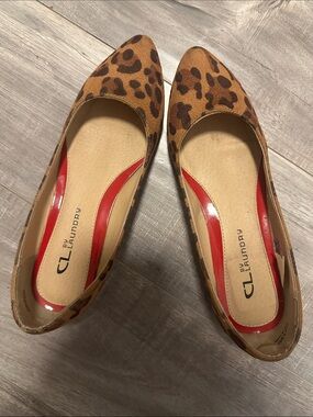 Chinese Laundry Leopard Flats In Size 6.5
